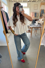 Load image into Gallery viewer, Mid-Rise Slouchy Jean
