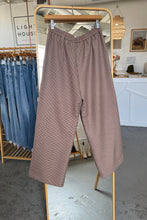 Load image into Gallery viewer, Houndstooth Wide Leg Pants
