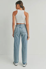 Load image into Gallery viewer, Straight But Loose Jeans