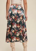 Load image into Gallery viewer, Silky Fall Floral Skirt