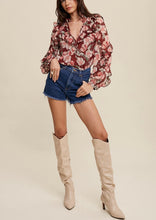 Load image into Gallery viewer, Ruffled Sleeve Floral Blouse