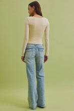 Load image into Gallery viewer, Soft + Stretchy Scoop Neck