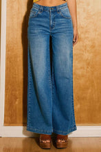 Load image into Gallery viewer, Palazzo Jeans