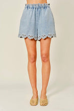 Load image into Gallery viewer, Scalloped Denim Shorts
