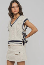 Load image into Gallery viewer, Collegiate Cable Knit Vest