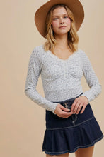 Load image into Gallery viewer, Lace Trim Floral Top