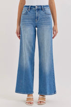 Load image into Gallery viewer, Wide Leg Jeans