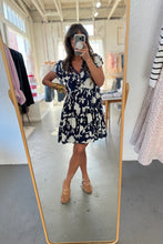 Load image into Gallery viewer, Lace Inset Floral Dress