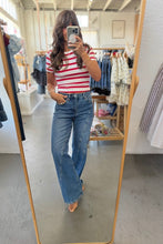 Load image into Gallery viewer, Asymmetric Seamed Straight Jean