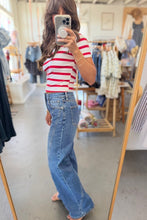 Load image into Gallery viewer, Asymmetric Seamed Straight Jean