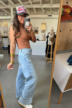 Load image into Gallery viewer, Wide Leg Cuffed Jean