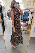 Load image into Gallery viewer, Ruffled Sleeve Dress