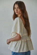 Load image into Gallery viewer, Scoop Neck Tiered Top