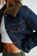 Load image into Gallery viewer, Fur Collar Jean Jacket