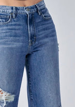 Load image into Gallery viewer, Distressed Wide Leg Jean