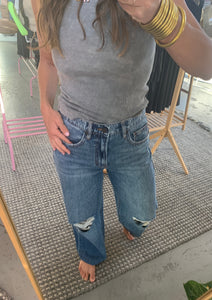 Loose Fit Dad Jeans