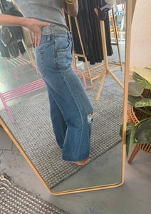 Loose Fit Dad Jeans