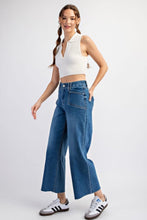 Load image into Gallery viewer, Cropped Straight Leg Jeans