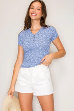 Load image into Gallery viewer, Ditsy Floral Henley Tee
