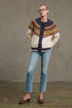 Load image into Gallery viewer, Toggle Button Cardigan