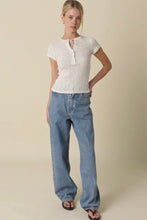 Load image into Gallery viewer, Country Floral Tee