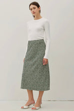 Load image into Gallery viewer, Simple Ditsy Midi Skirt