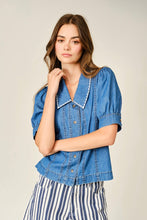 Load image into Gallery viewer, Embroidered Collar Top
