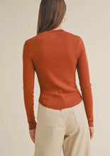 Load image into Gallery viewer, Ribbed Long Sleeve Knit