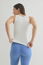 Load image into Gallery viewer, Scoop Neck Tank