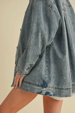 Load image into Gallery viewer, Denim jacket worn by a person on a beige background