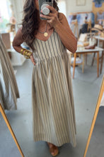 Load image into Gallery viewer, Striped Summer Dress