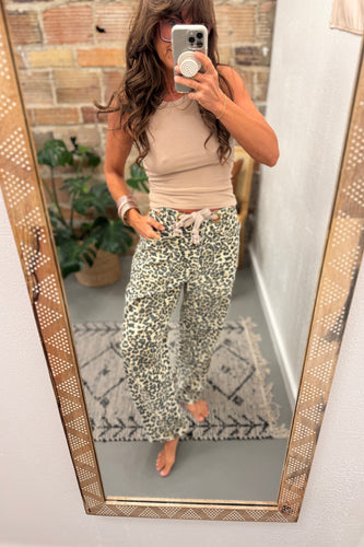 Leopard Loose Fitting Jean