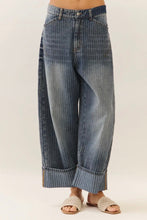 Load image into Gallery viewer, Wide-leg jeans with a white background