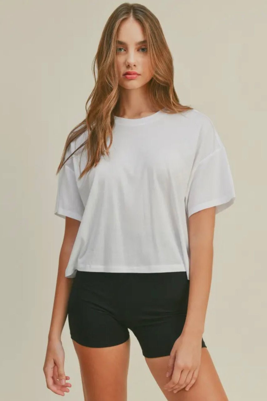 Oversized Mom Crop Tee