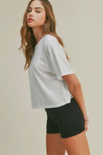 Load image into Gallery viewer, Oversized Mom Crop Tee