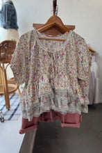 Load image into Gallery viewer, Ruffle + Lace Top