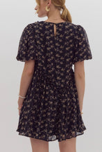 Load image into Gallery viewer, Ruffled Floral Dress