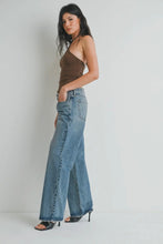 Load image into Gallery viewer, Mid-Rise Slouchy Jean