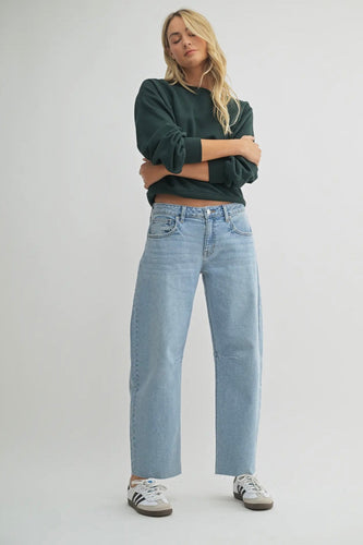 Raw Edge Hem Barrel Jean