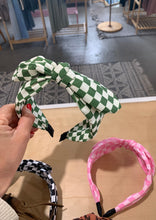 Load image into Gallery viewer, Checkered Headband
